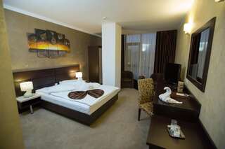 Отель Hotel Meliss Крайова Двухместный номер с 1 кроватью или 2 отдельными кроватями-8