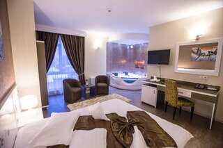 Отель Hotel Meliss Крайова VIP-люкс-2