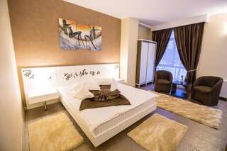 Отель Hotel Meliss Крайова VIP-люкс-6